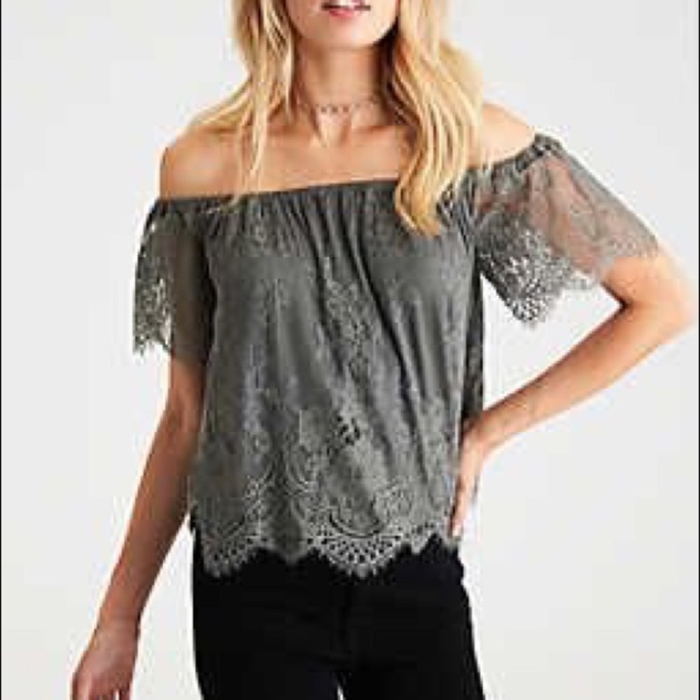 AEO Off the shoulder lace top